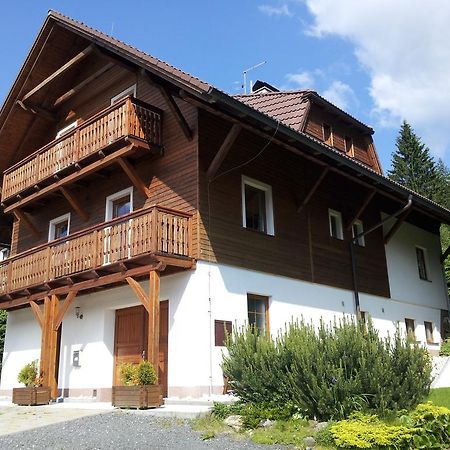 Apartmány Base Camp Železná Ruda Exterior foto